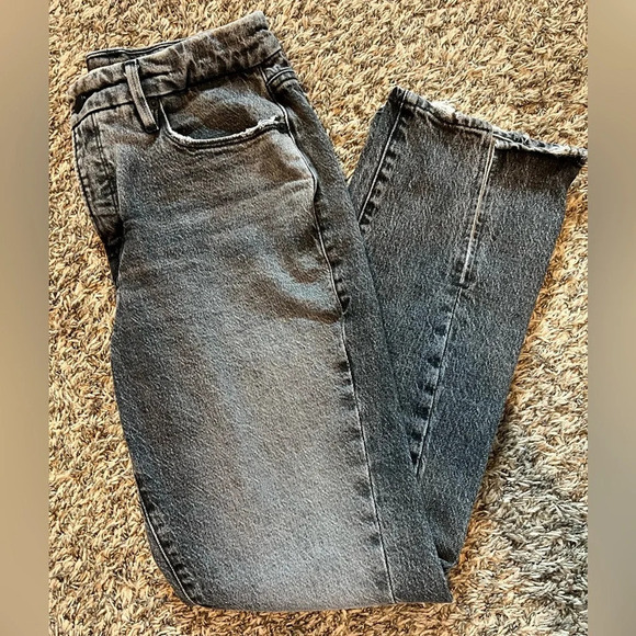 Good American Acid Wash Black Mom Jeans - Picture 1 of 4